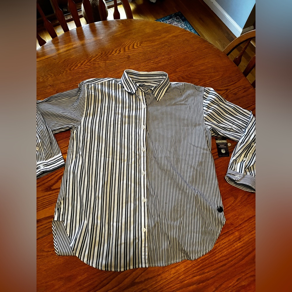 Gloria Vanderbilt Women’s Black and White Striped Amanda Shirt Small